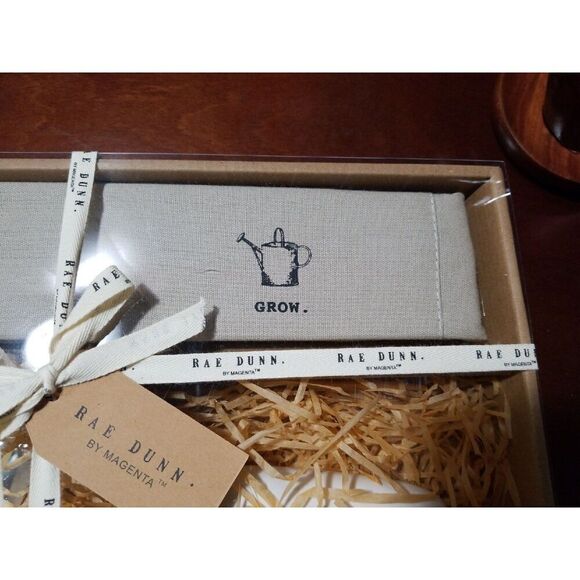 Rae Dunn DIG Hand Shovel w/ Waist Apron - Picture 4 of 6